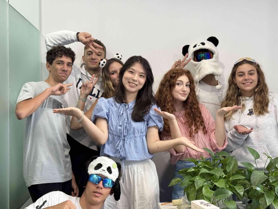 China School Trips to Chengdu and Small Group Classes