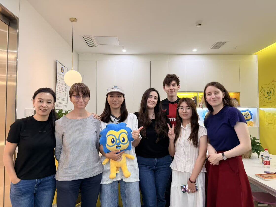 Small Group Classes Learning Chinese in LTL Chengdu
