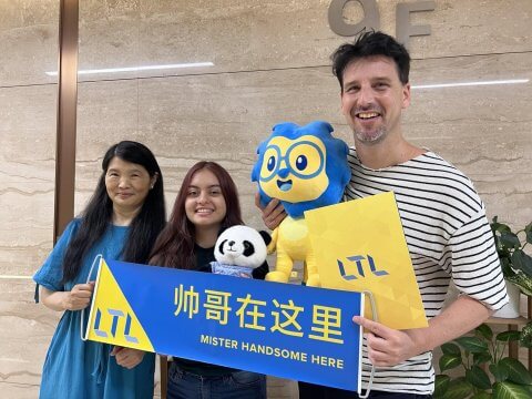 LTL Chengdu Students Learning Chinese in China